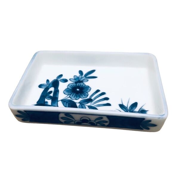 Blue Pattern Asian Porcelain Appetizer Dipping Sauce Dishes Set of 4 - Picture 3 of 8